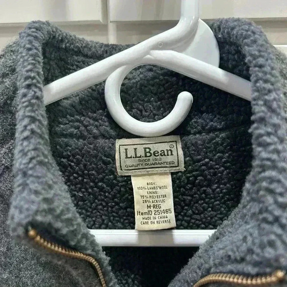 LL Bean Sweater Vest Mens Medium Grey 100% Lambs’ Wool Full Zip Fleece Lined - Picture 7 of 7